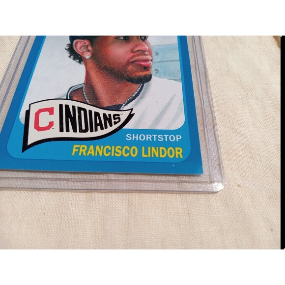 5/$25 Francisco Lindor 2019 Topps Gallery Heritage Blue # 82/99 - Picture 2 of 10